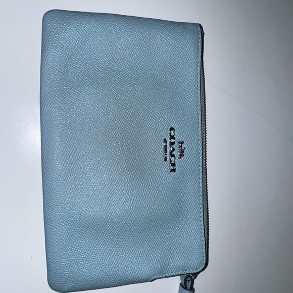💙 Gently Loved Large Coach Corner Zip Wristlet – Light Blue💙 - Picture 1 of 4